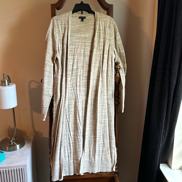 Talbots Tan and Cream Duster Size S - Picture 2 of 6